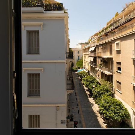 Minimal Apartment In Plaka Athens Exterior photo